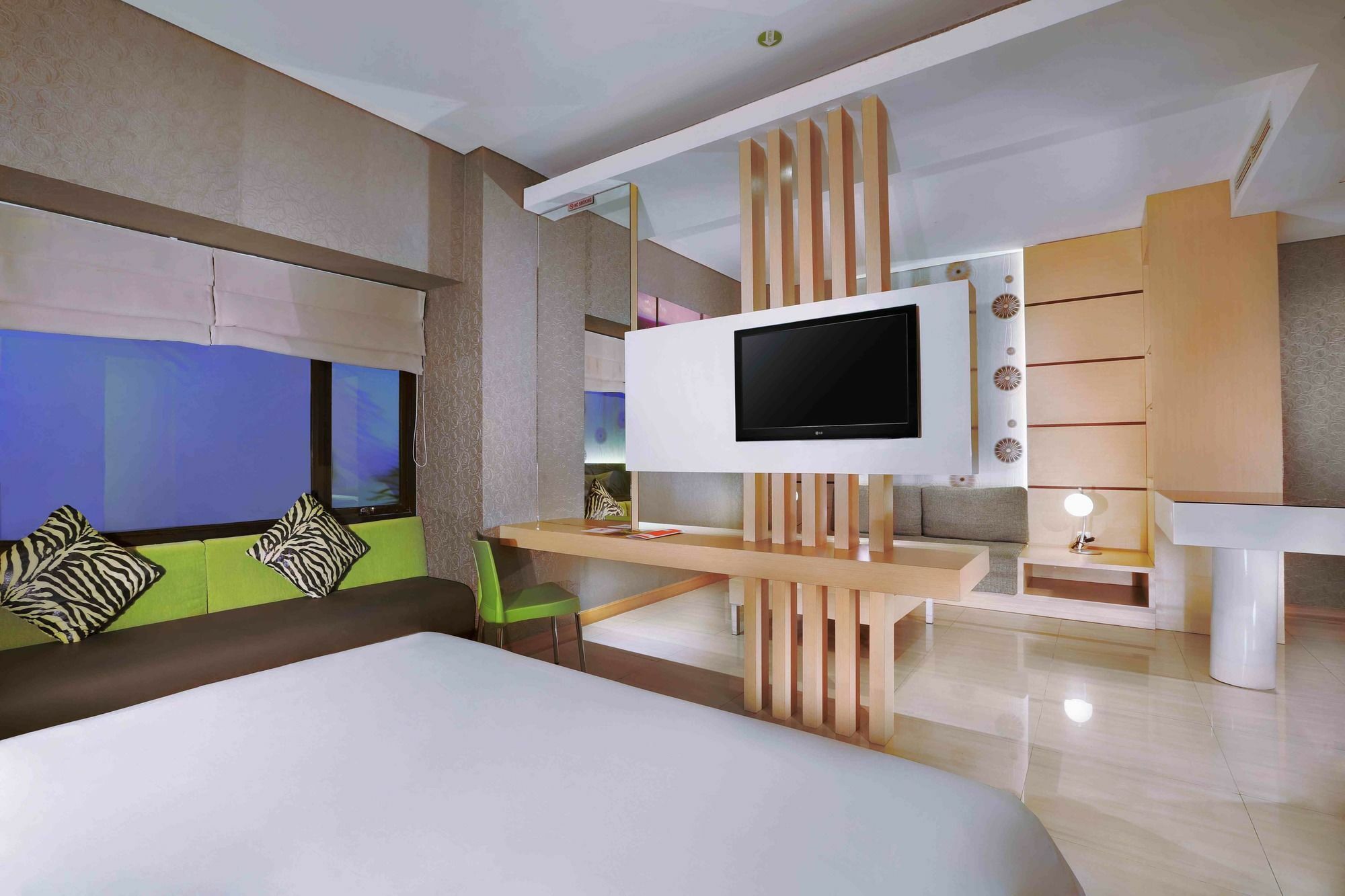 Sun Royal Hotel กูตา ภายนอก รูปภาพ